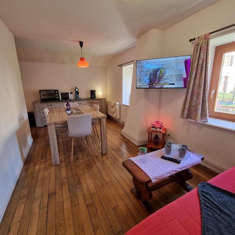 Gite Myrtille 2 A 6 Personnes Avec Spa Et Salle De Jeux Dans La Residence Ventron Ngoại thất bức ảnh